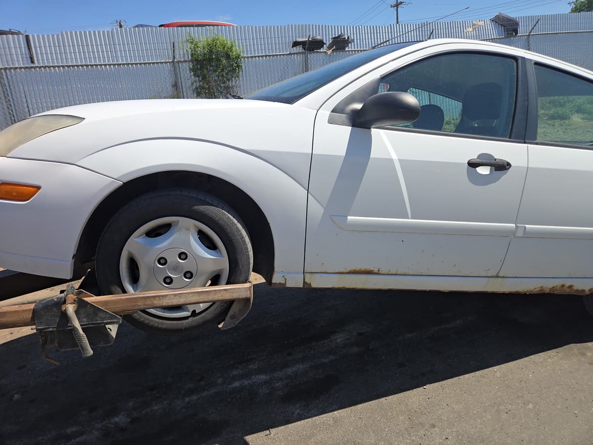Vehicle value assessment for a damaged car