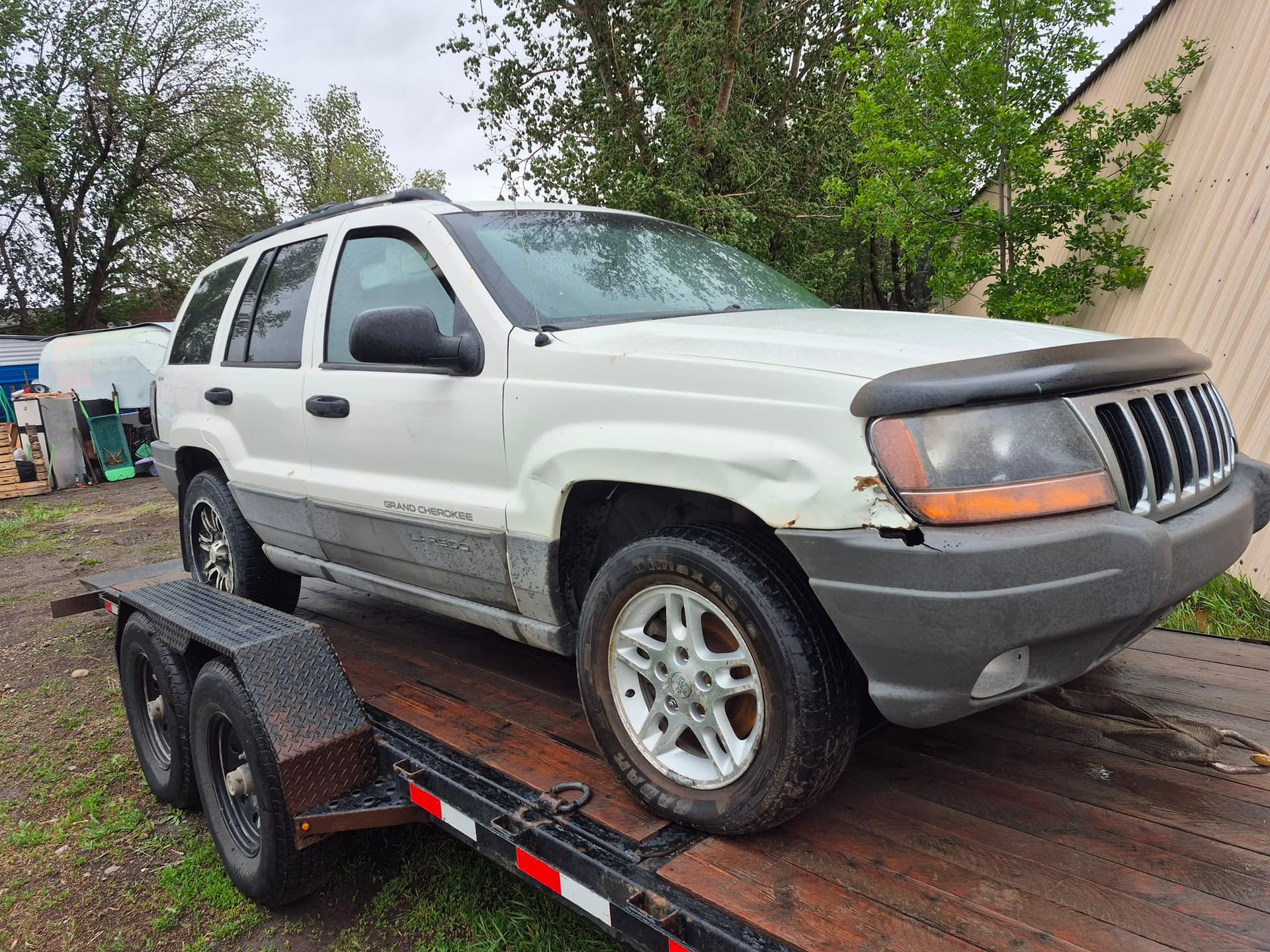 Vehicle sale paperwork and pickup planning